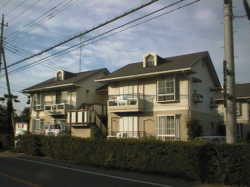 コーポユングフラウ 