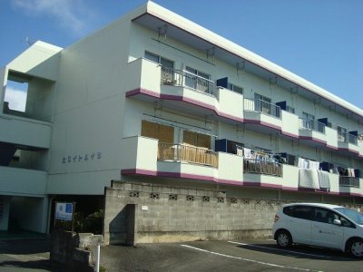 ホワイトハイツ 303