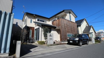 平成22年築、人気の国済寺の中古住宅♪　エコキュート給湯器や太陽光発電設備がついていますよ★
