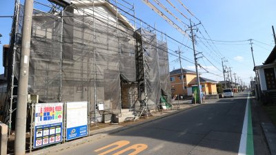 【熊谷市別府　新築住宅】南西角地で陽当たり良好！駐車スペース3台可能な4LDK