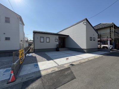 【深谷市上野台　新築分譲住宅全2棟/1号棟】桜ヶ丘小学校まで徒歩4分！敷地面積70坪超えの平屋3LDK【令和7年５月中旬完成予定】