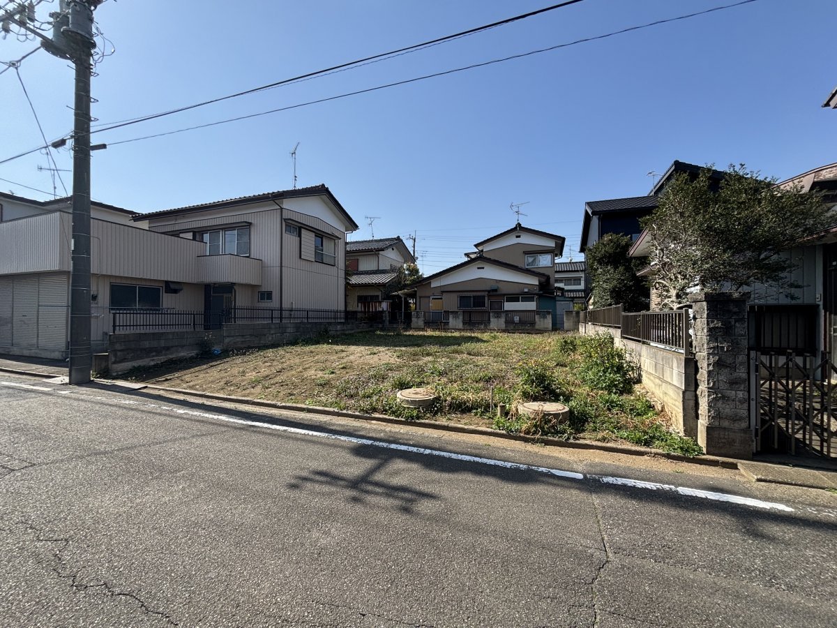 【深谷市岡里　土地】岡部駅まで徒歩8分！土地面積約49坪の売地 