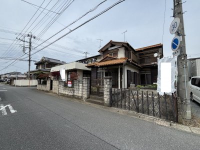 【深谷市上柴町西　中古住宅】南道路接道で陽当たり良好！アリオまで徒歩10分の6DK