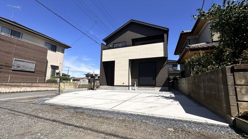 ご内見予約随時受付中！【深谷市上野台　新築住宅/全1棟】南西角地で陽当たり良好！土間収納2箇所ある3LDK 