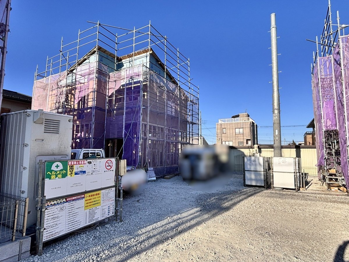 【深谷市上野台　新築住宅全3棟/2号棟】小学校まで徒歩2分！駐車場並列3台可能な4LDK 