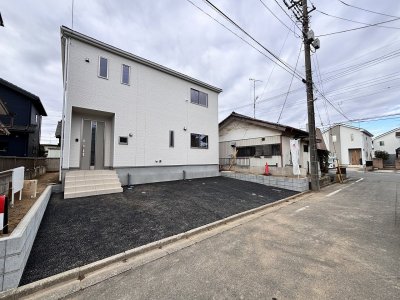 【深谷市岡里　新築住宅全1棟】開放感あるルーフバルコニー付きの4LDK