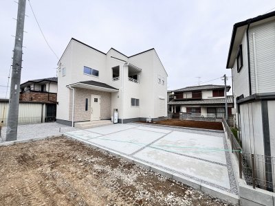 【深谷市上野台　新築住宅全3棟/3号棟】小学校まで徒歩2分！駐車場並列3台可能な4LDK