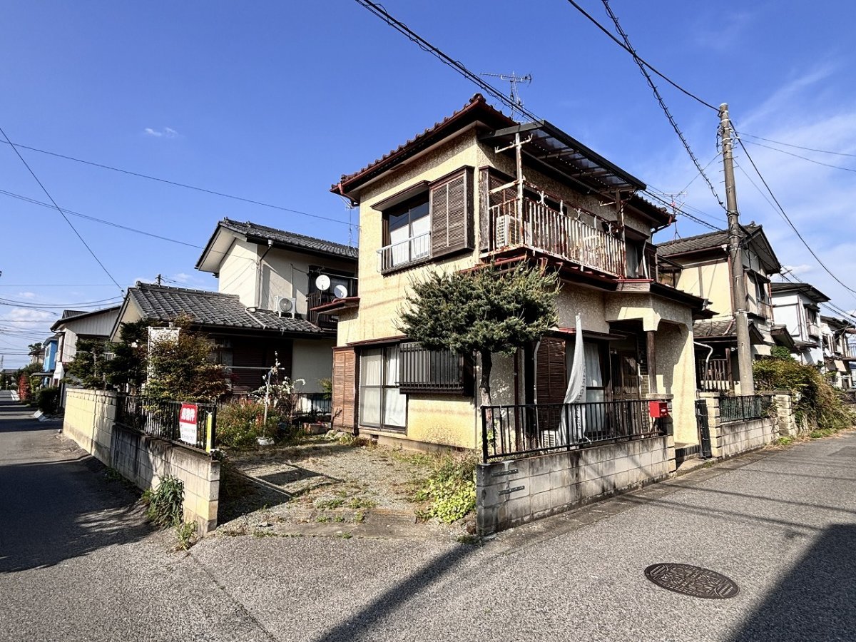 【深谷市西大沼　中古住宅】南西角地で陽当たり良好！リフォーム歴のある3LDK 