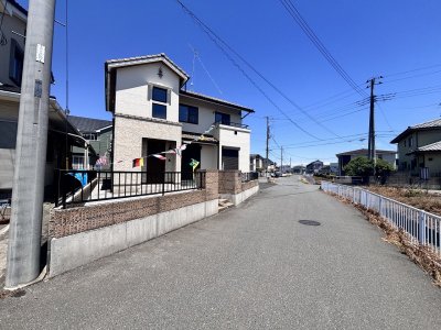 【深谷市西島　中古住宅】内外装リフォーム済み！全居室南向きで陽当たり良好な4LDK