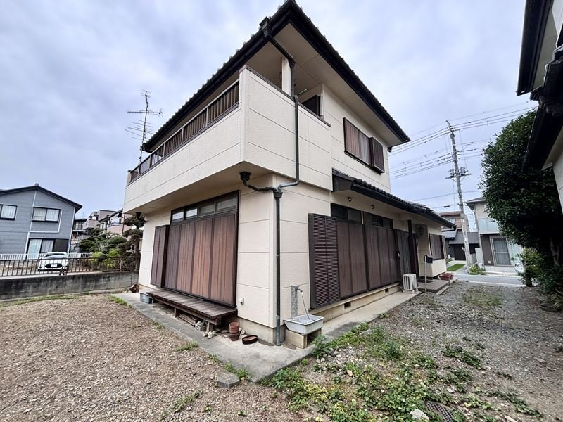 【熊谷市籠原　中古】駅徒歩11分で便利な立地の広々4SLDK 