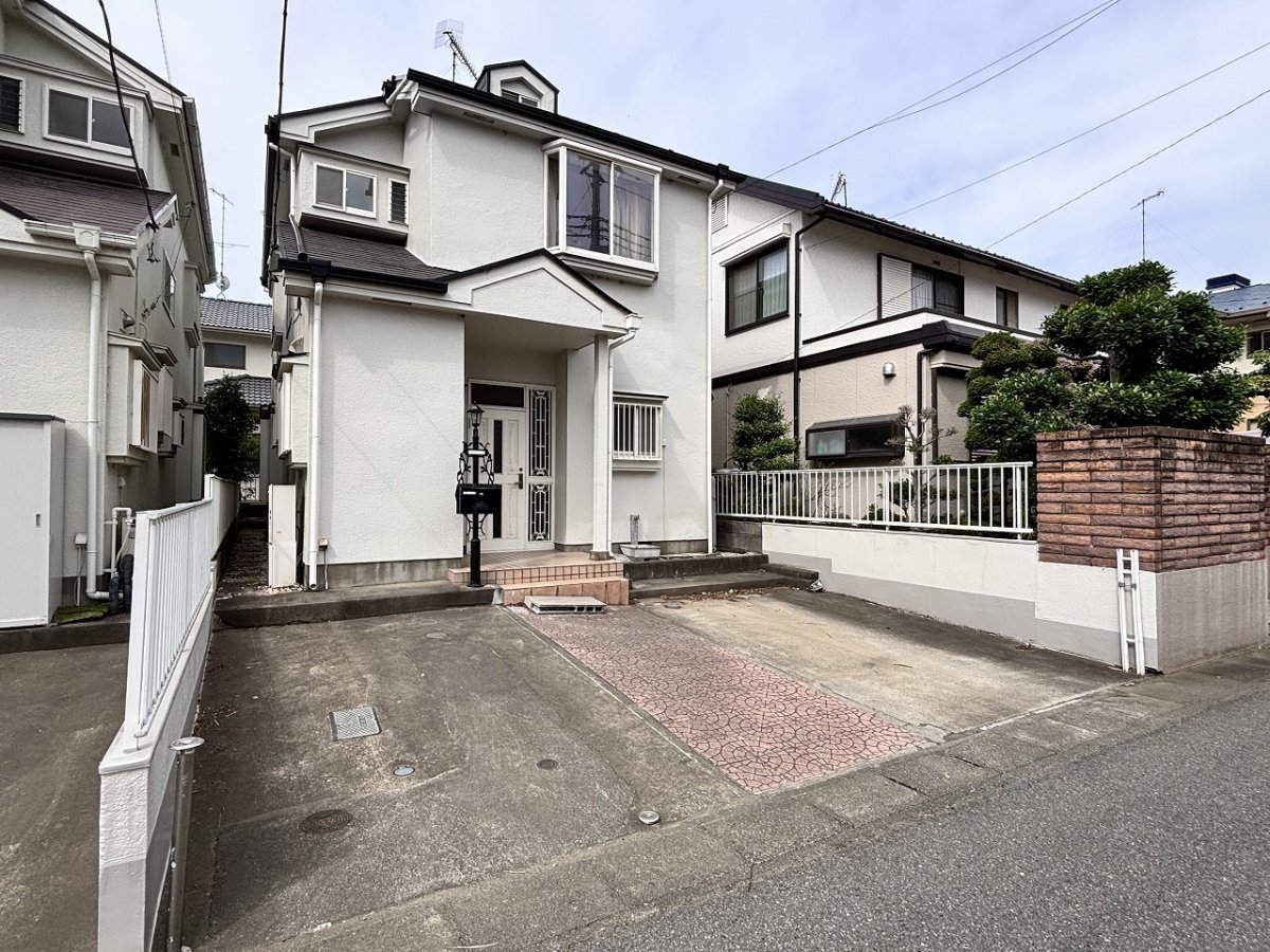 【深谷市上柴町西5丁目　中古住宅】上柴西小学校まで徒歩1分！令和5年に外壁塗装済み4LDK 