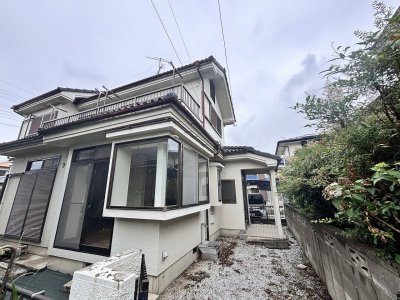 【深谷市上野台　中古住宅】ヤオコーまで徒歩5分！閑静な住宅街にある3LDK