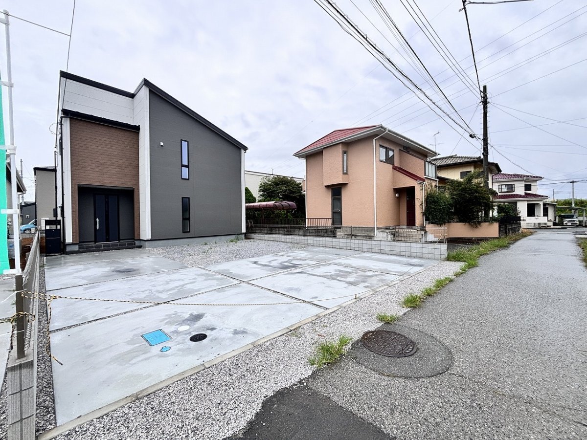 【深谷市稲荷町北　新築分譲全3棟/3号棟】将来間取り変更可能な3LDKの平屋住宅 