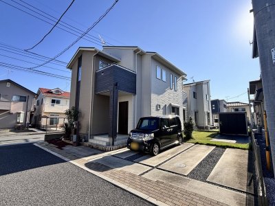 【深谷市国済寺町　中古住宅】床暖房完備、令和2年築の4LDK