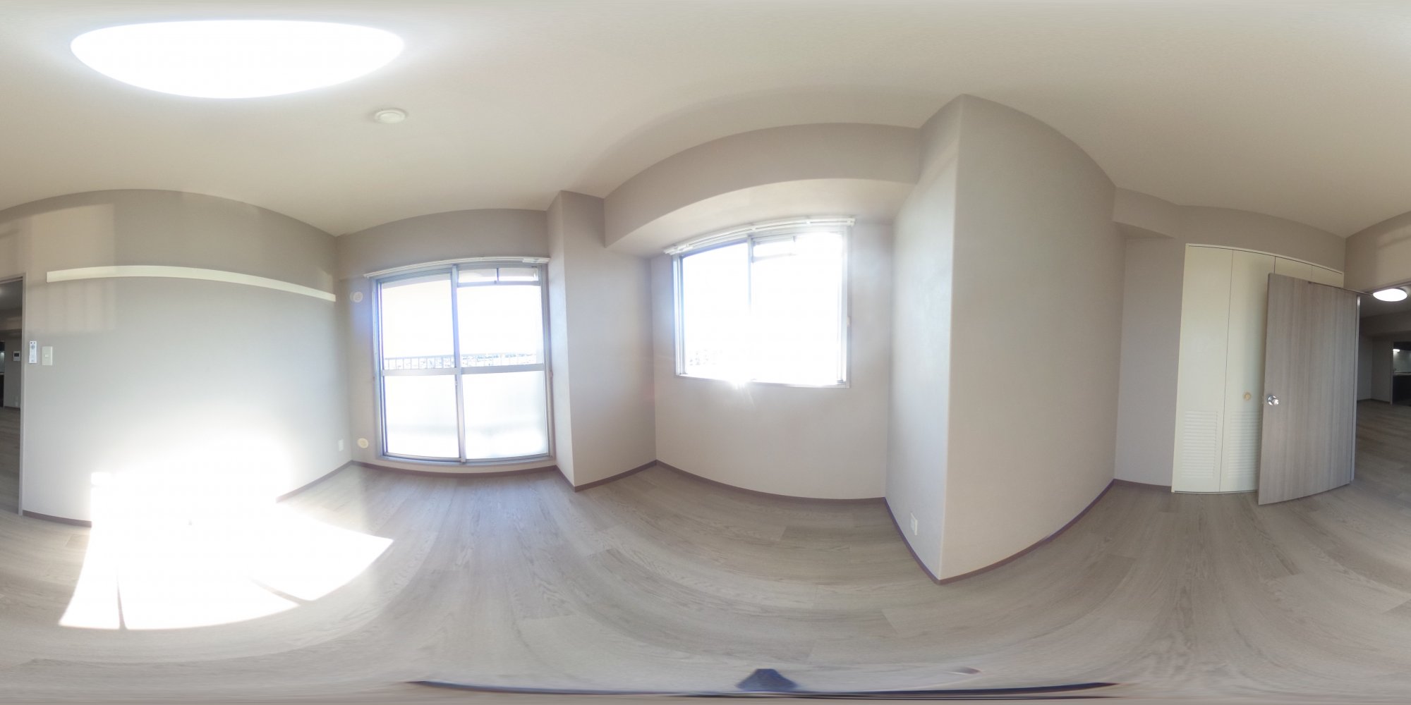 洋室（１）南西側