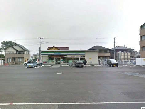ファミリーマート　熊谷新堀小学校前店