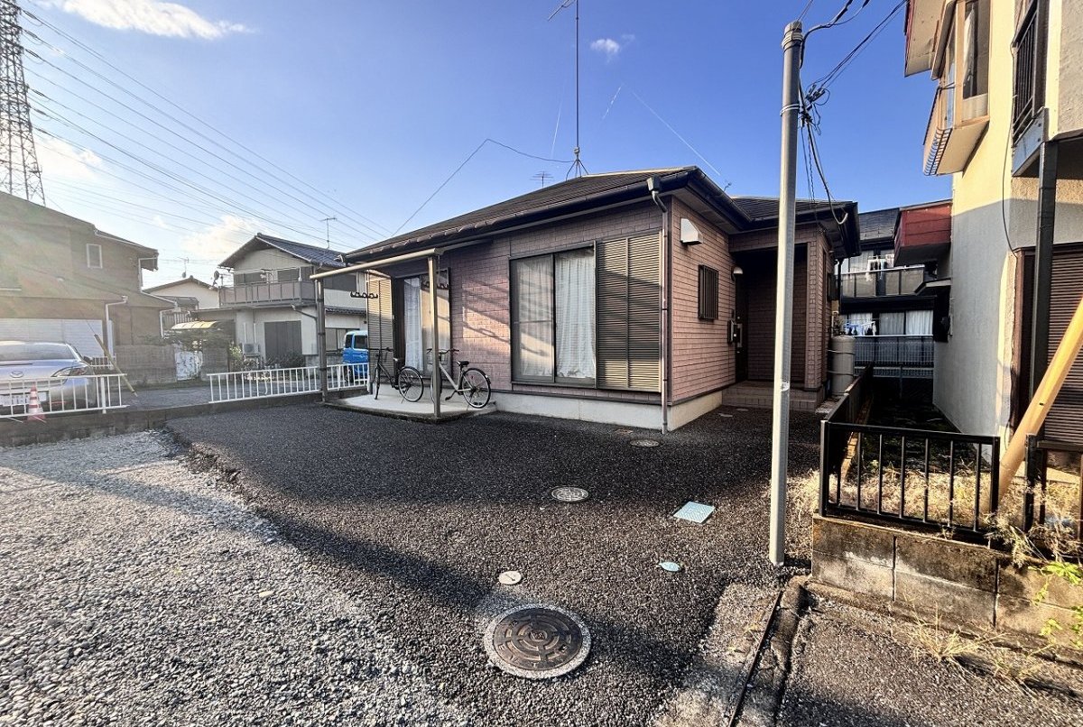 オーナーチェンジ！現在賃貸中の投資戸建て